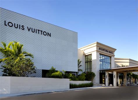 louis vuitton aventura mall miami.